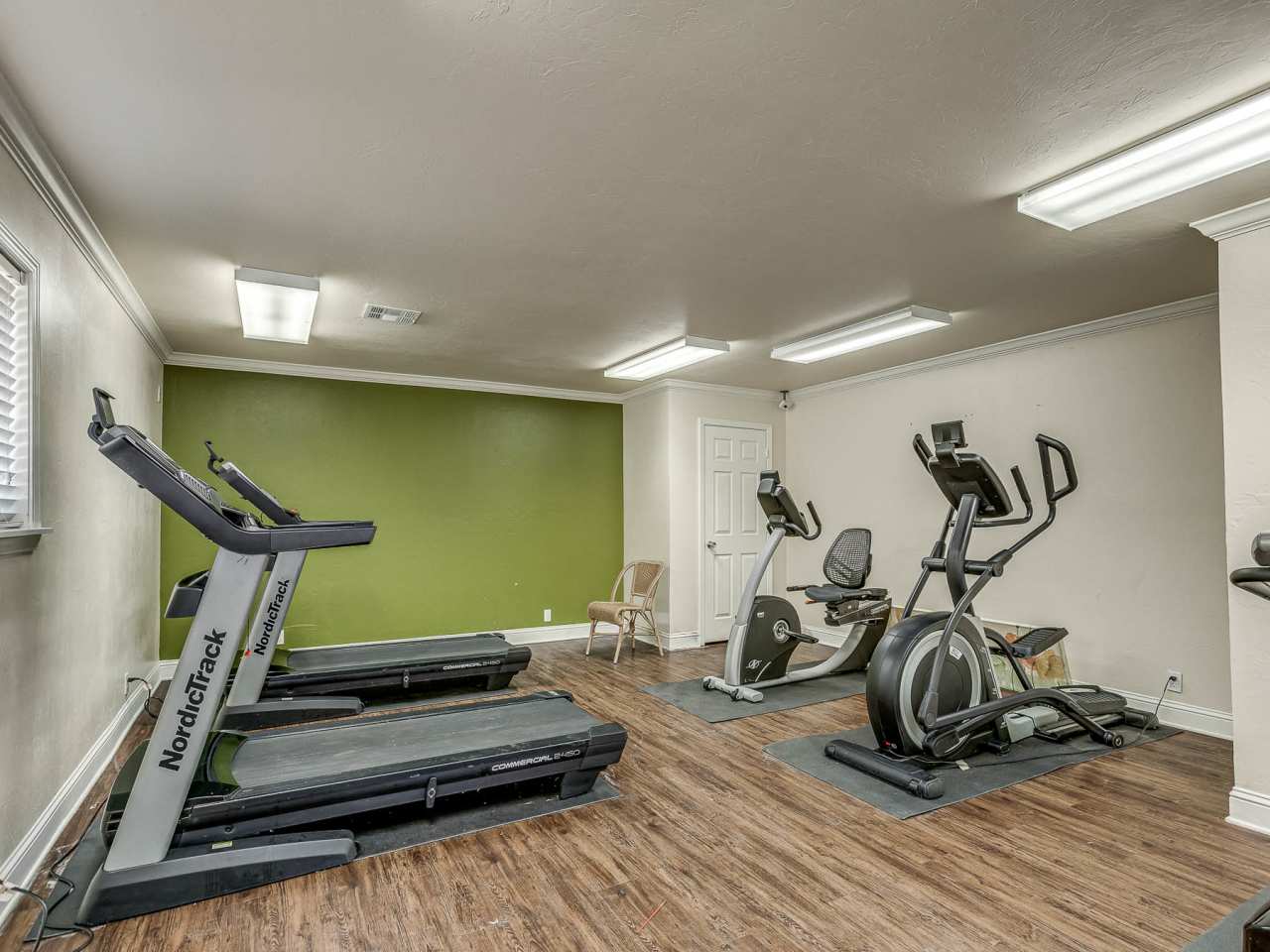 Esplanade by the Lake