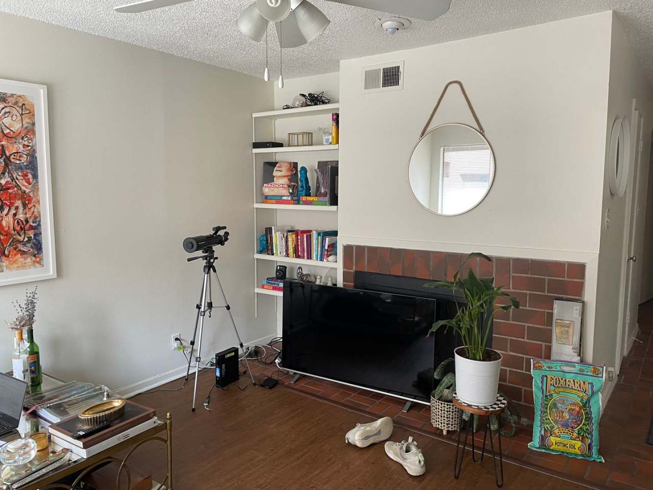 2x1 West Campus Apartment