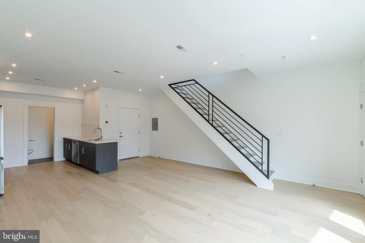 125 SOUTH STREET