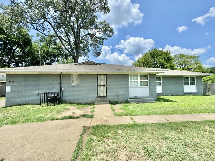 1645 Wells Station Road