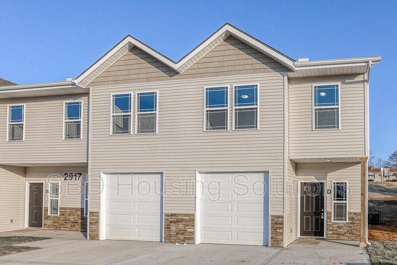 2917 S Harvard Ave D