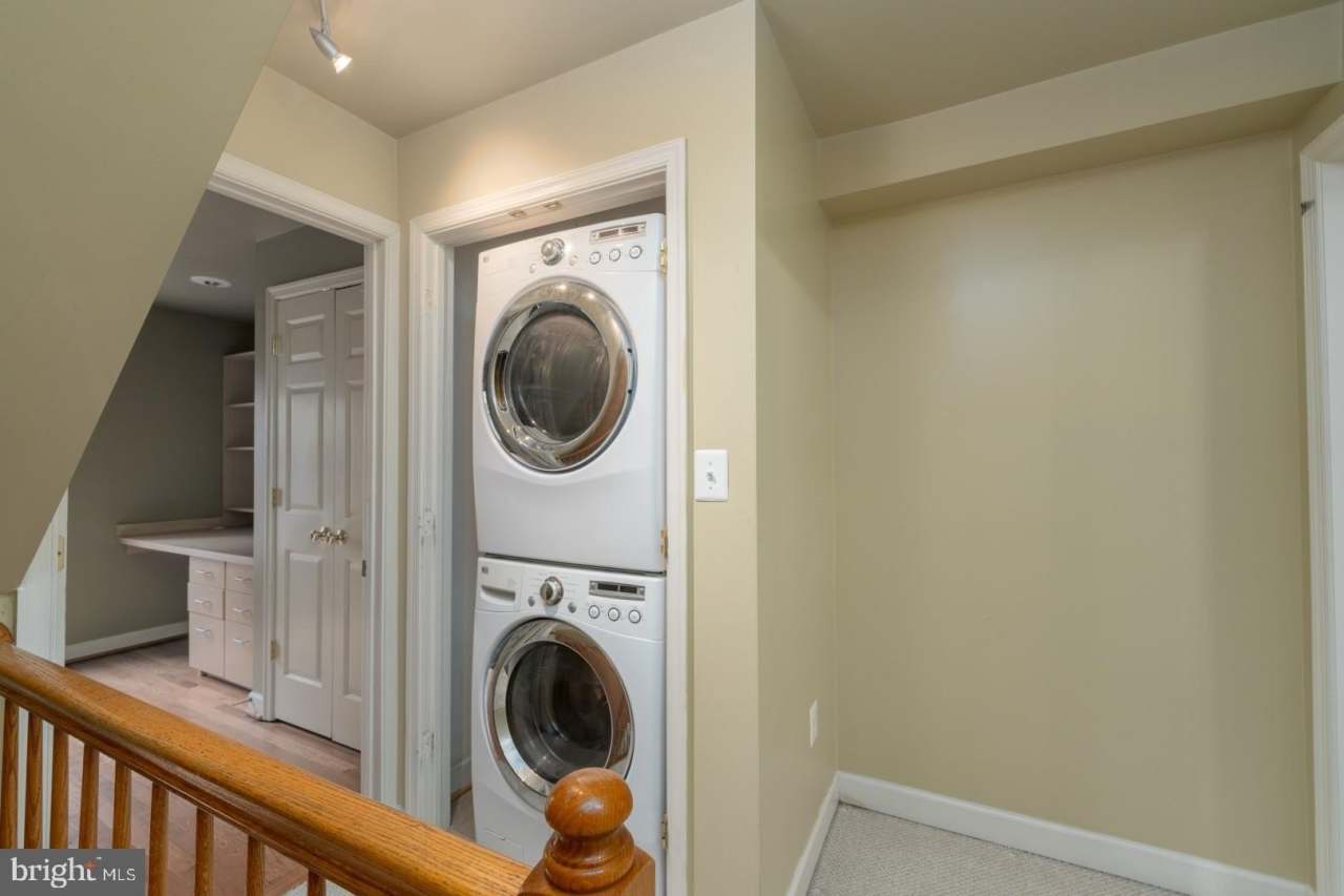 2132 CAMBRIDGE STREET