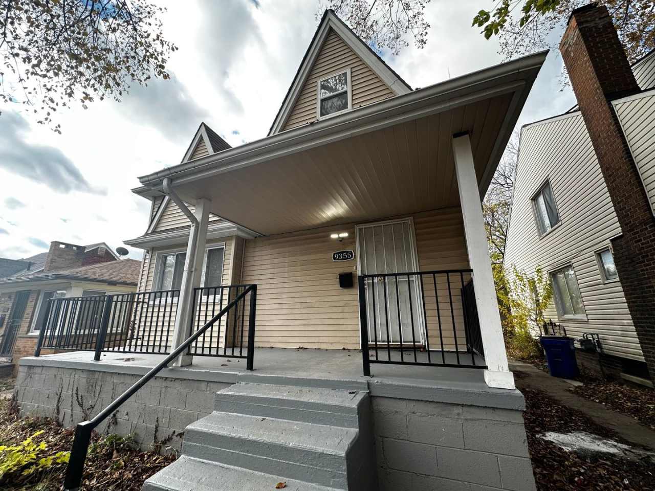 This beautifully updated 3-bedroom, 1-bath single-family home is ready for move-in!