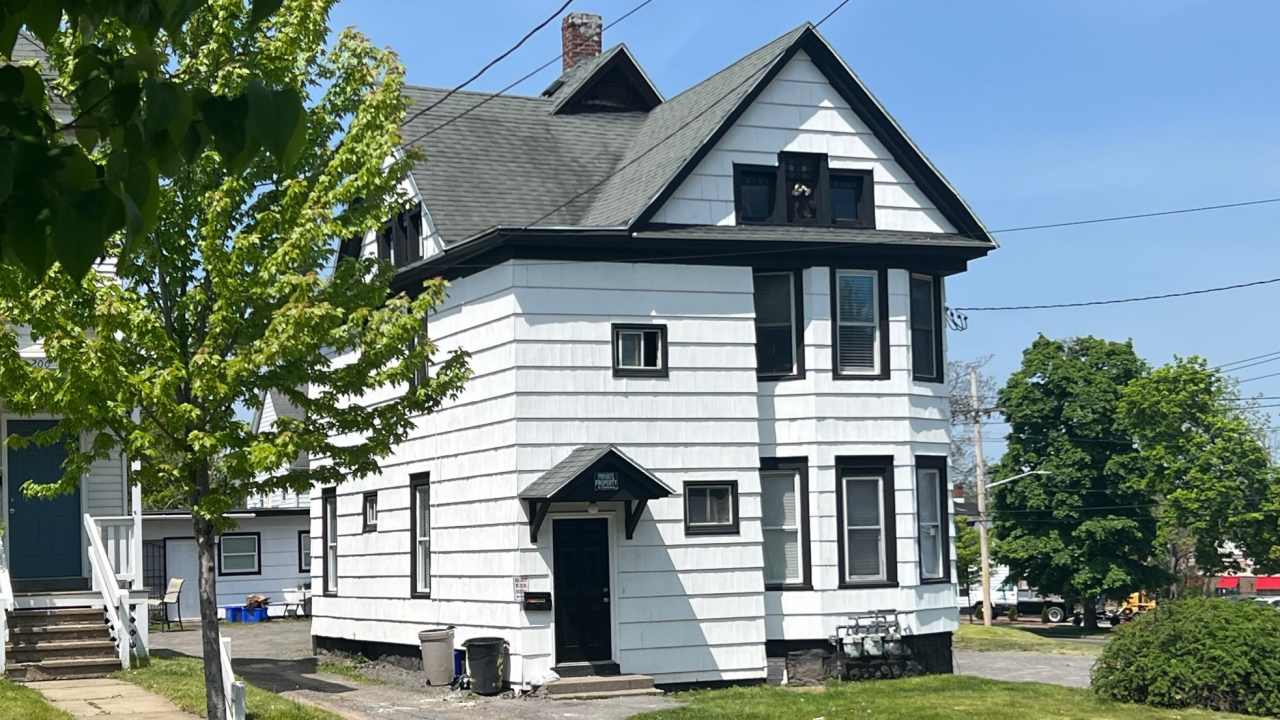 204 Columbus Ave Apt 11