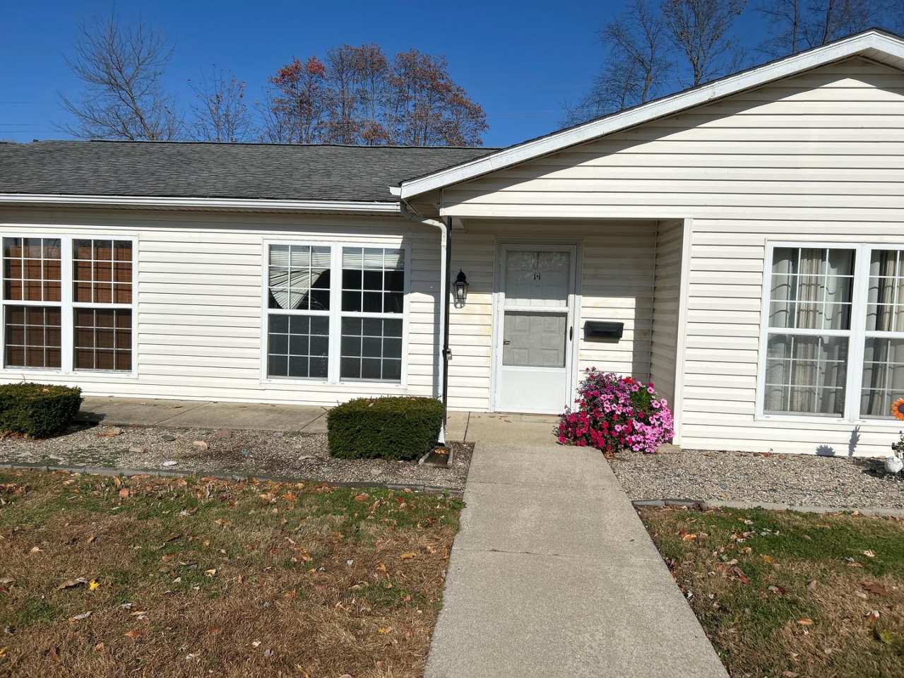 Meadow Heights Apartments