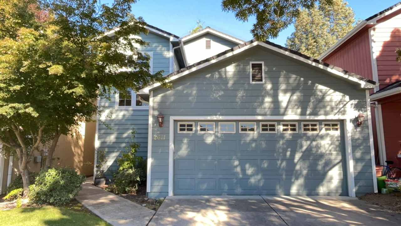 2 Bedroom 2.5 Bath House