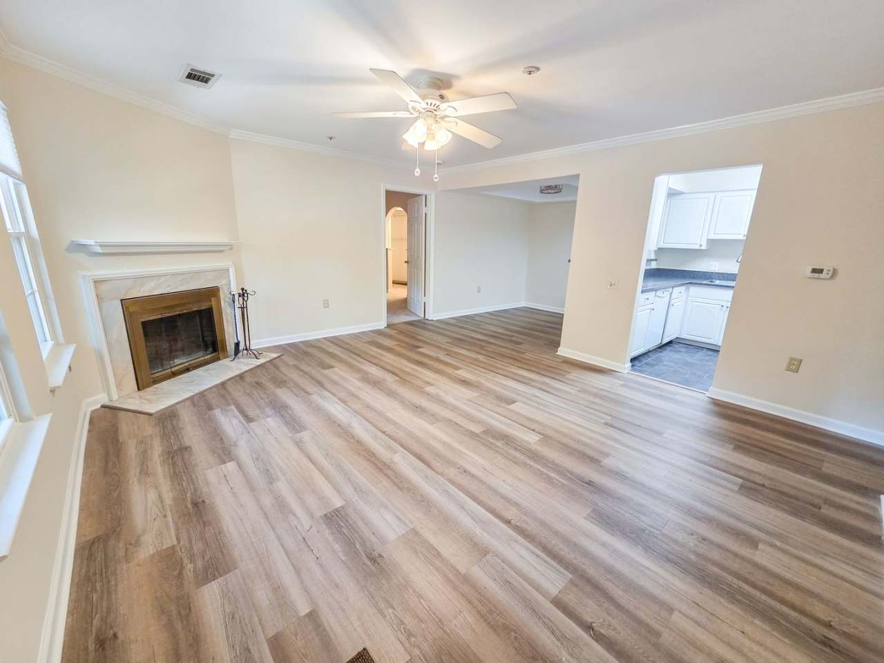 Stunning 2br/2bth condo in North Bethesda, available NOW!