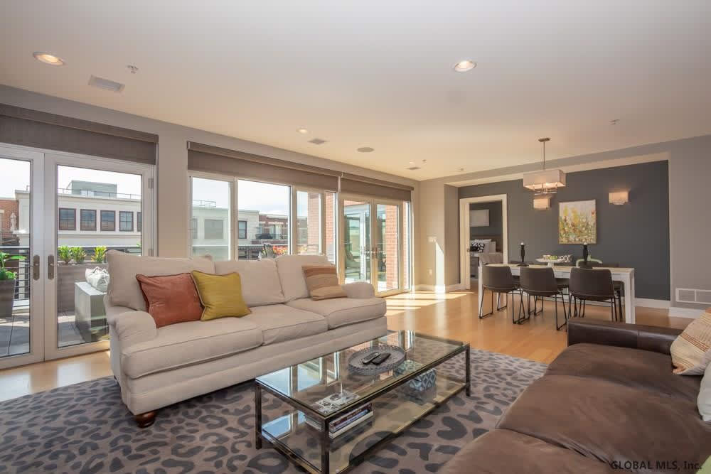 18 Division St # 1991GVQ