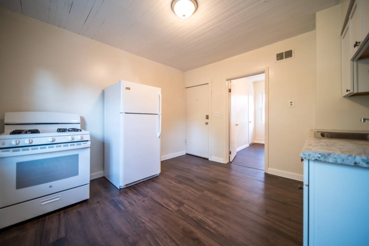 2120 Robin Street - 3