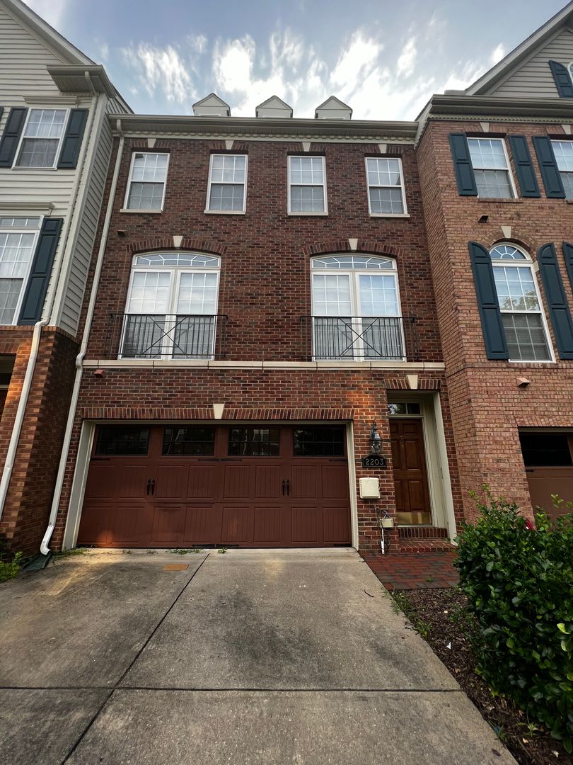 Stunning 3 Bedroom Townhouse in Upper Marlboro!