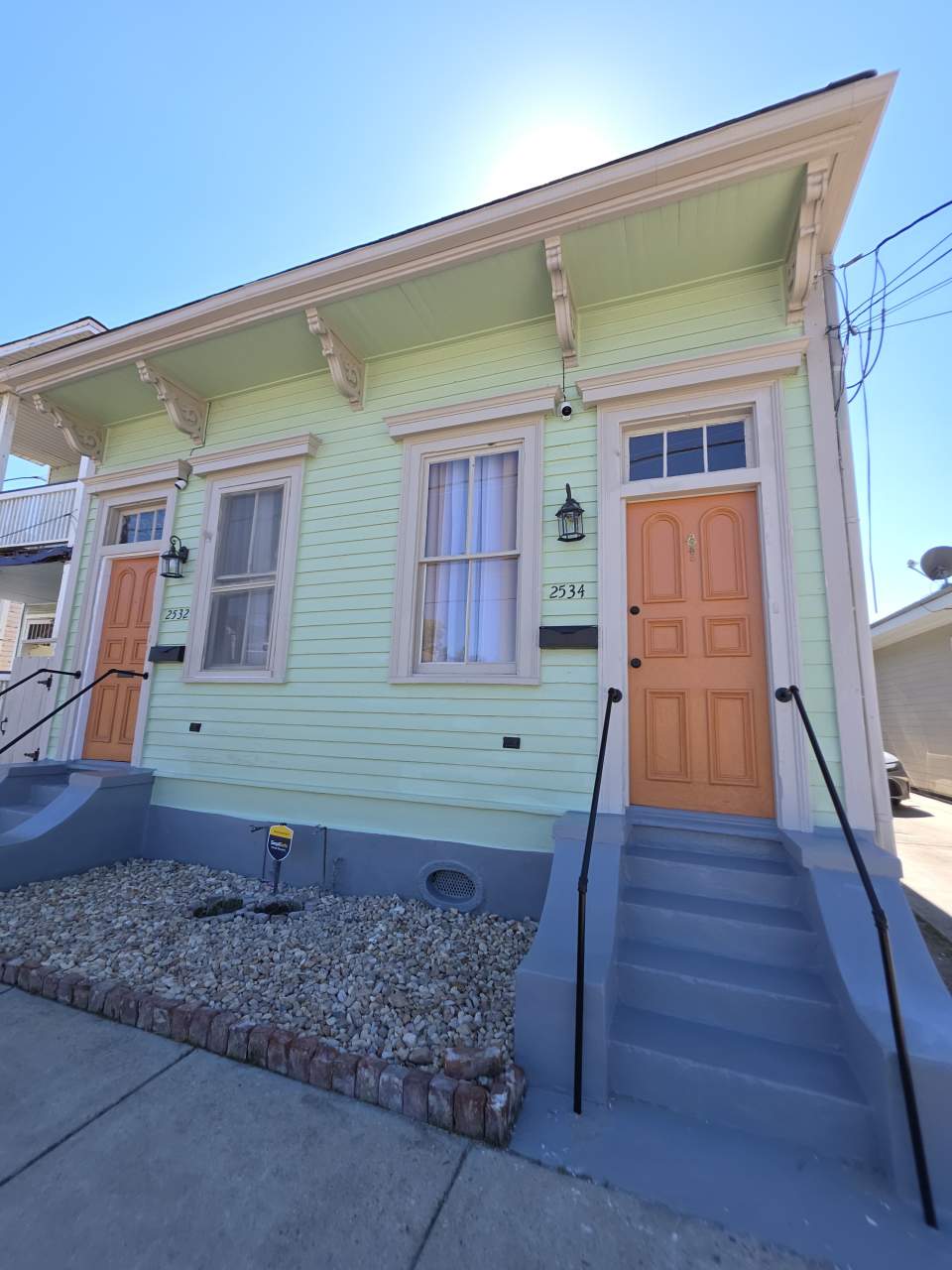 2534 Cleveland Ave