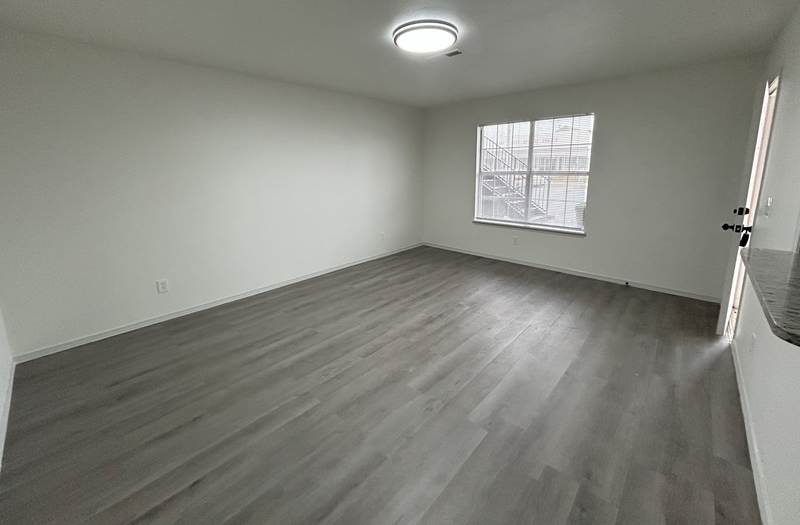 329 Berry Street - 203