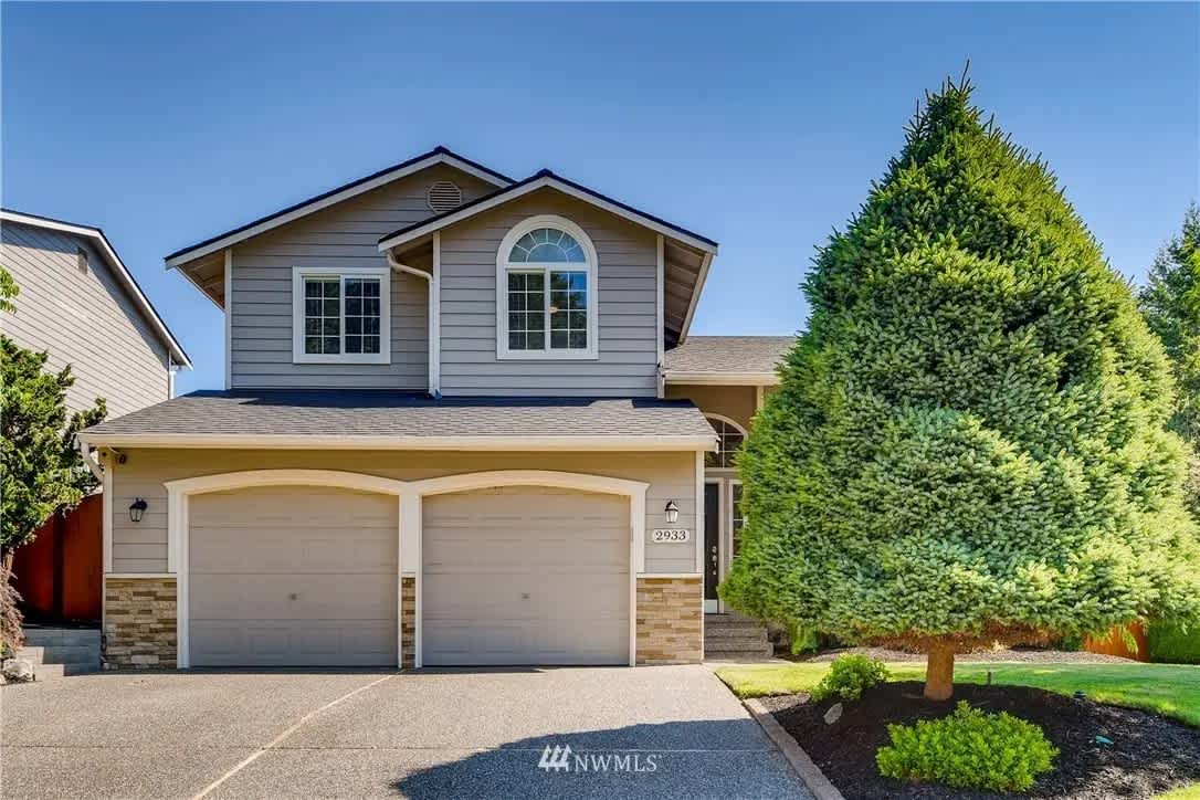 2933 143rd Street Southeast