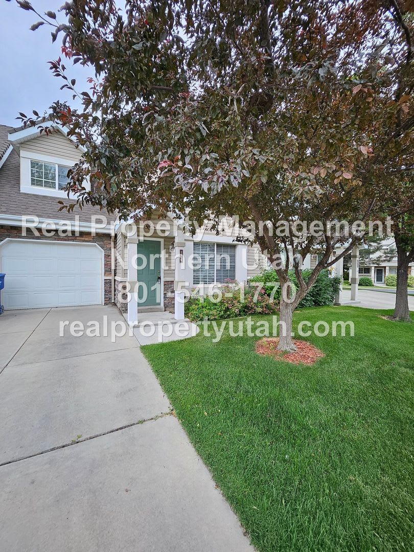 3 Bedroom Townhome in Ogden Available!