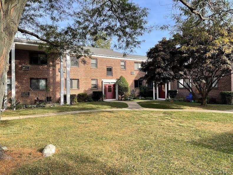 22 Lawrence Drive unit: C