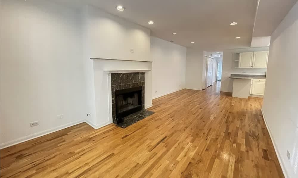 1454 West Walton Street