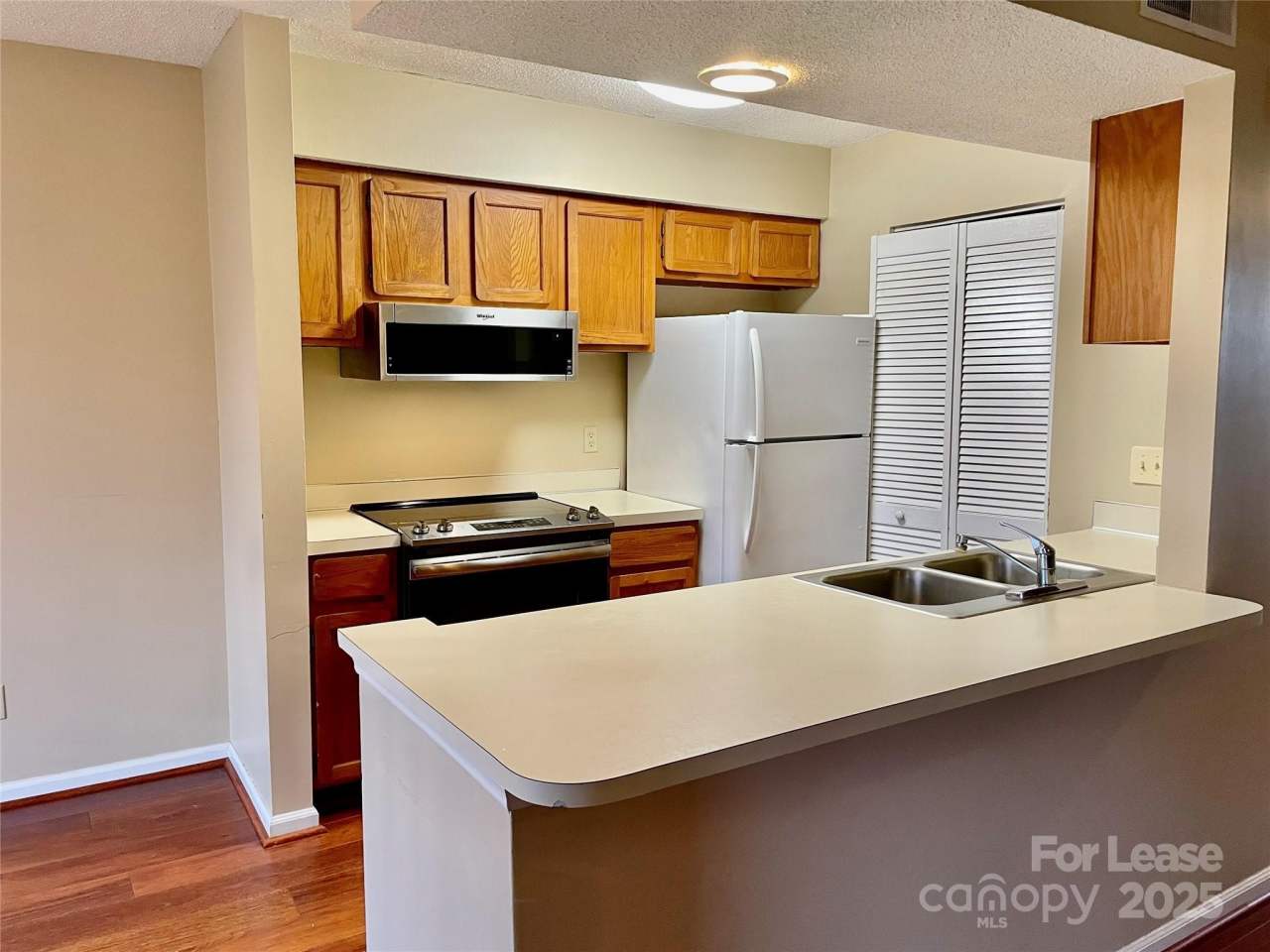 11046 Running Ridge Road