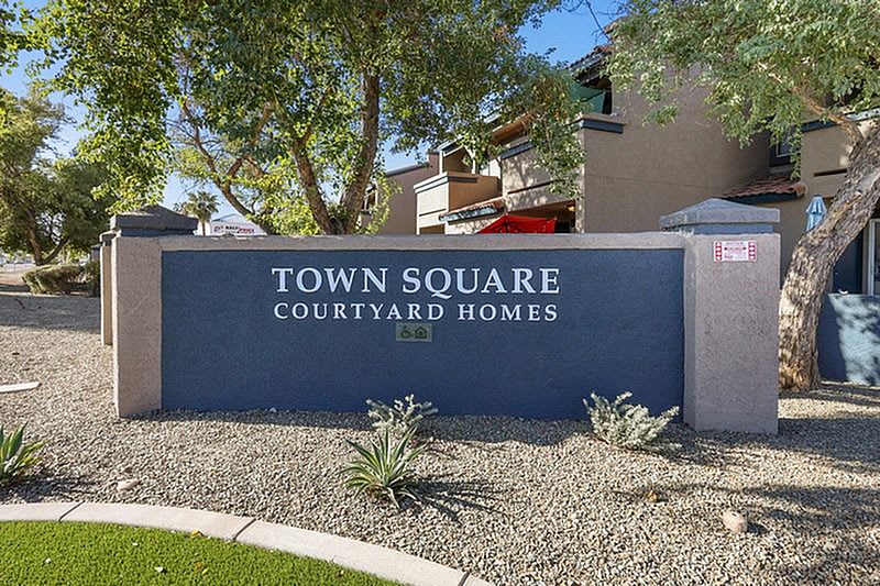 Town Square Courtyard