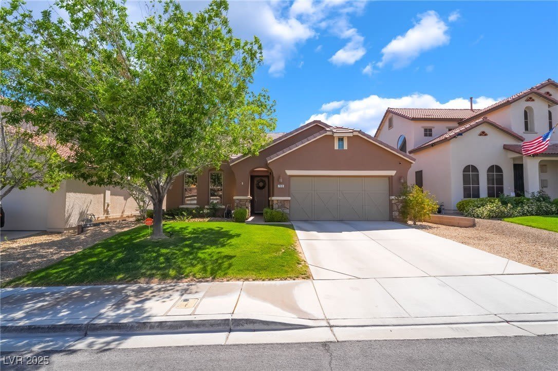 780 VALLEY RISE Drive