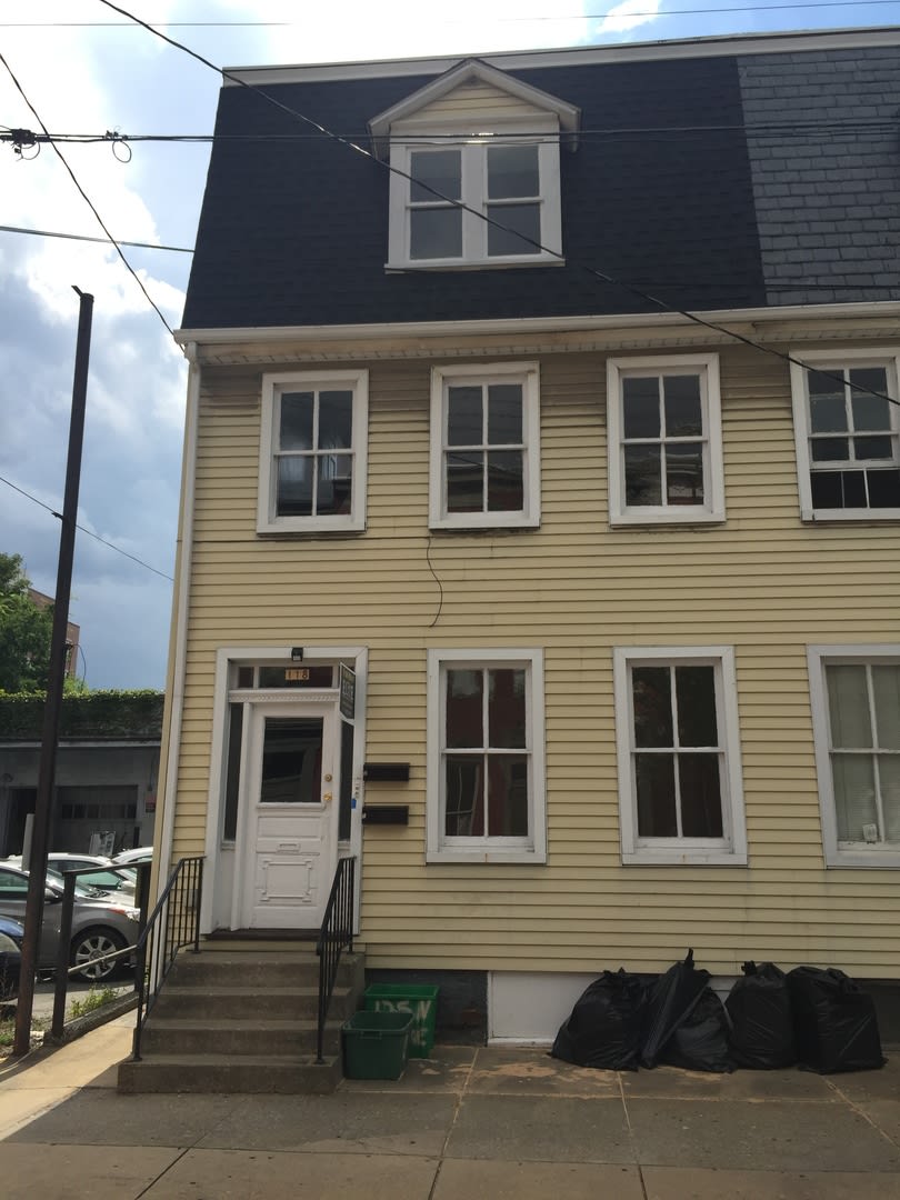 4 Bedroom Apartment!