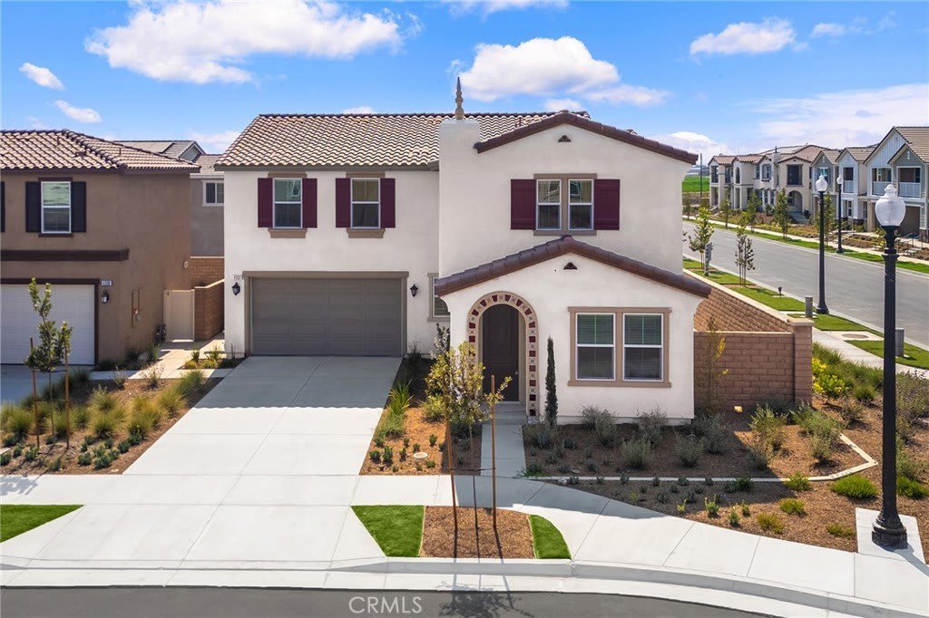 4302 S Malibu Avenue