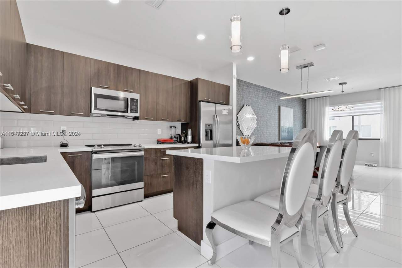 4745 Northwest 84th Court