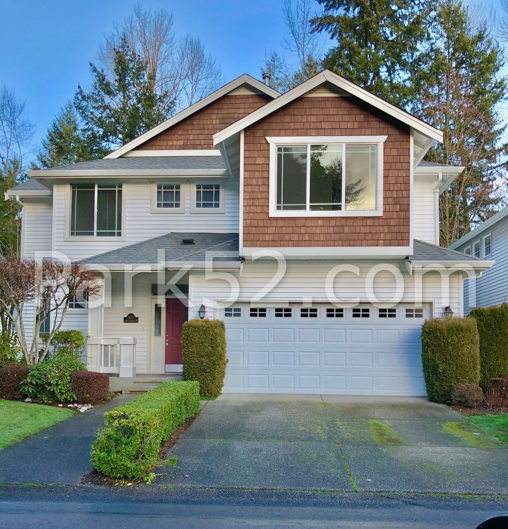 University Place Single Family in Gated Community