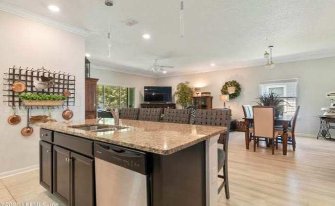 2574 Las Calinas Boulevard