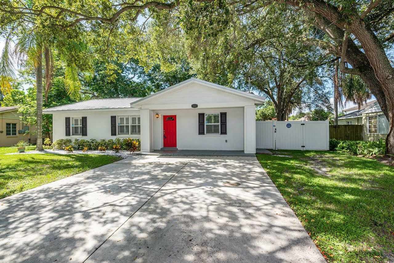 Updated 4 Bedroom Virginia Park Home