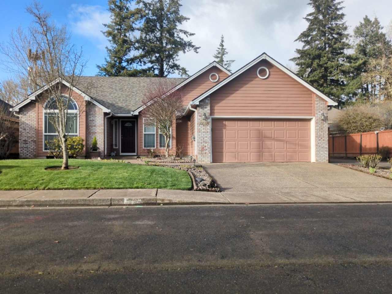 Beautiful Three Bedroom in Keizer