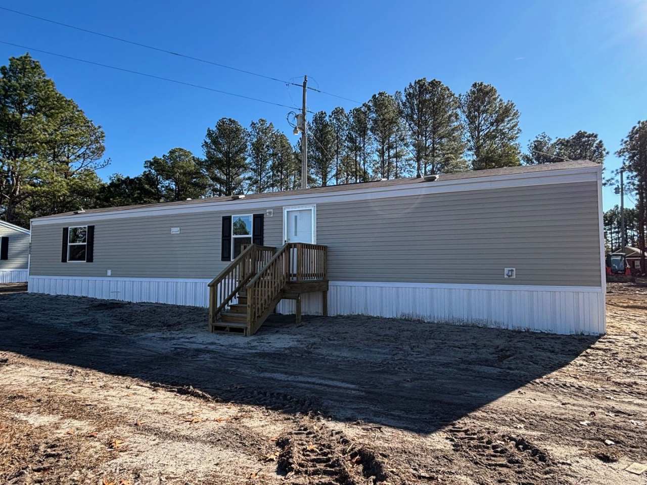 Brand new 3 bed, 2 bath single wide mobile home located in Eagle Springs!