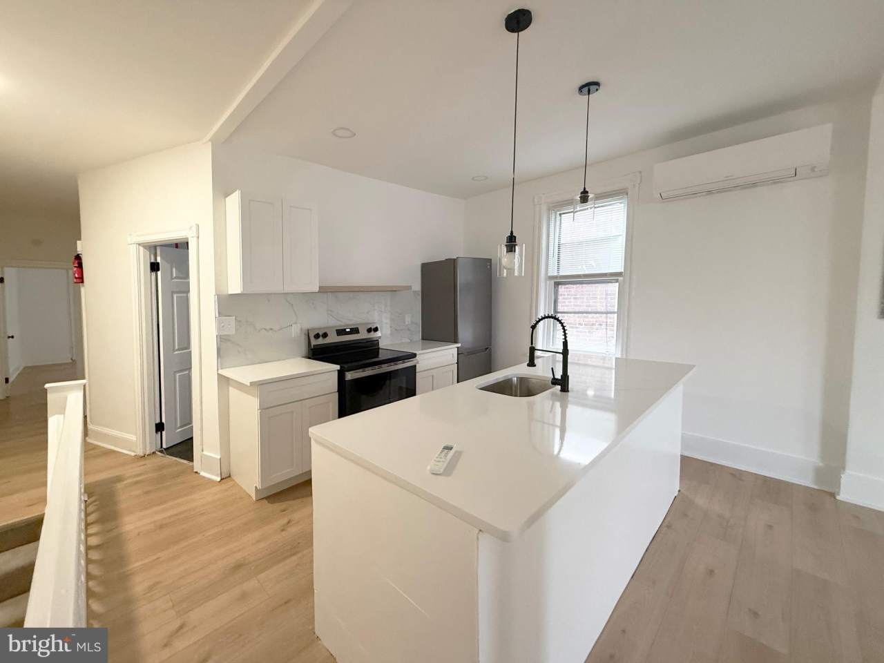 114 S 58TH Street unit: 2