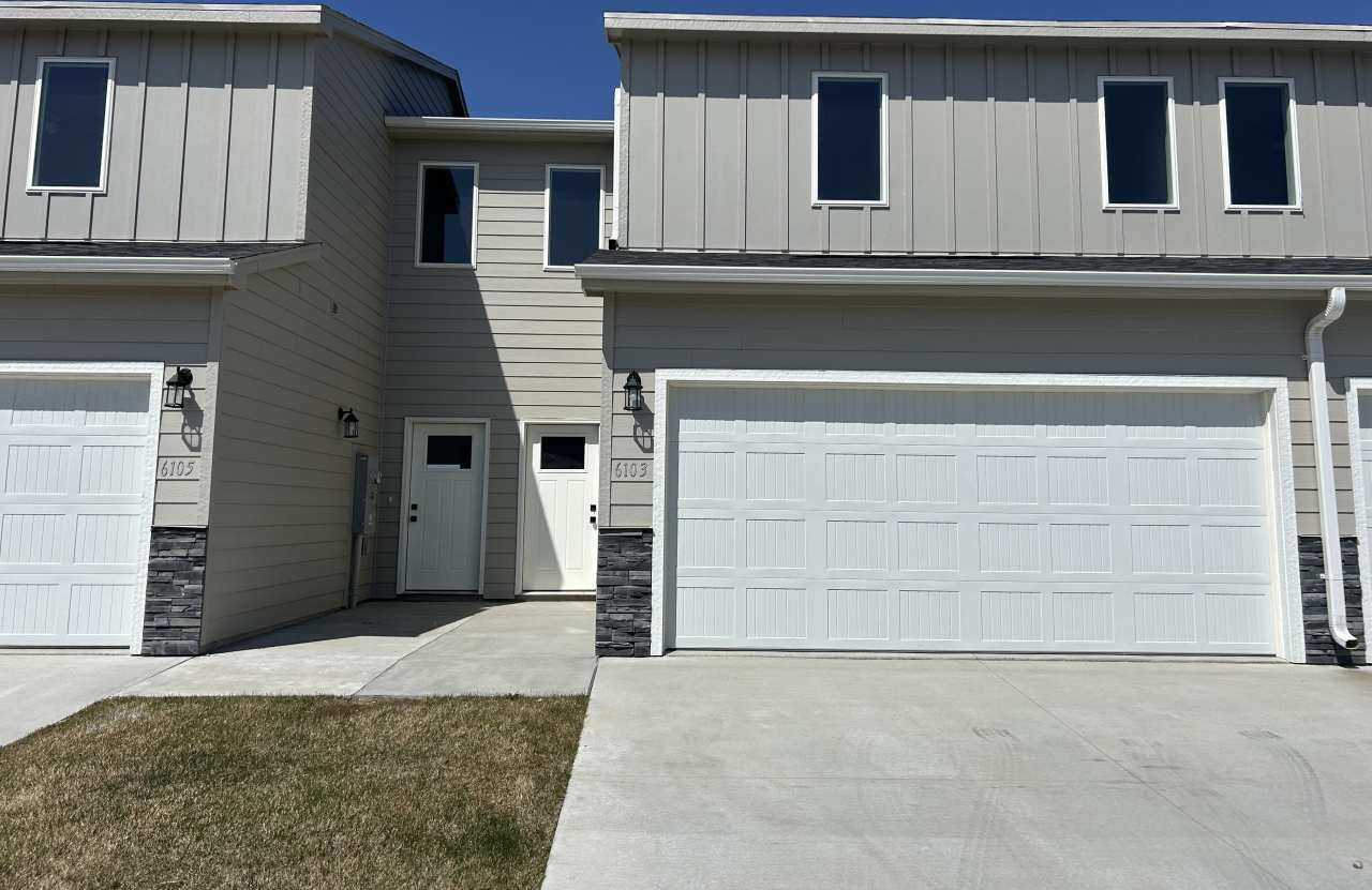 6103 South Alki Place