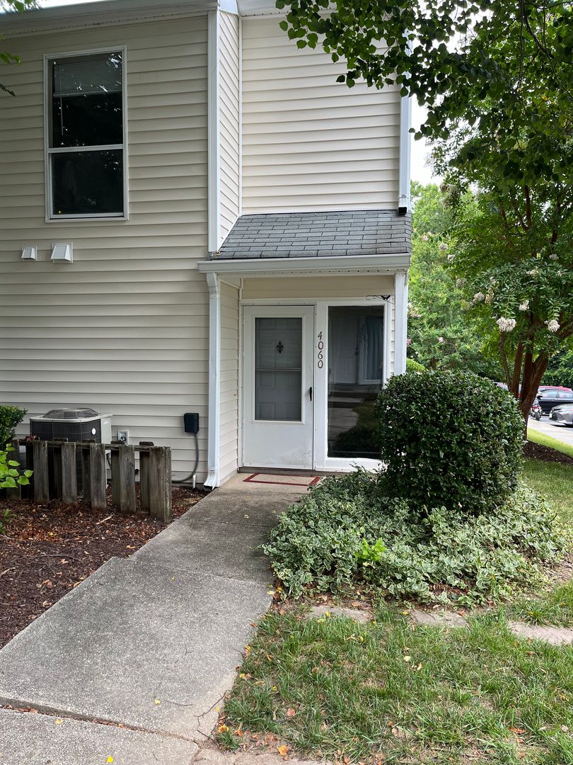 2 Bedroom 1 1/2 Bath Townhome