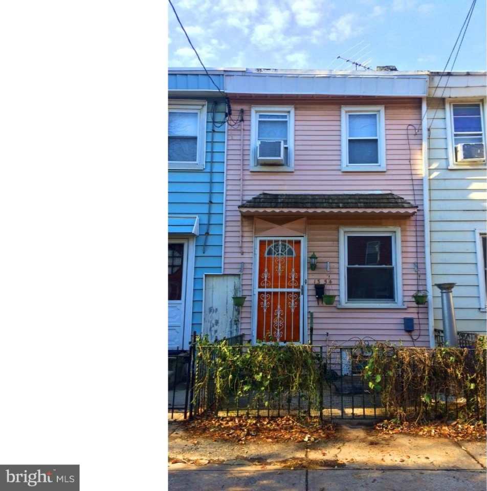 1354 E COLUMBIA AVENUE