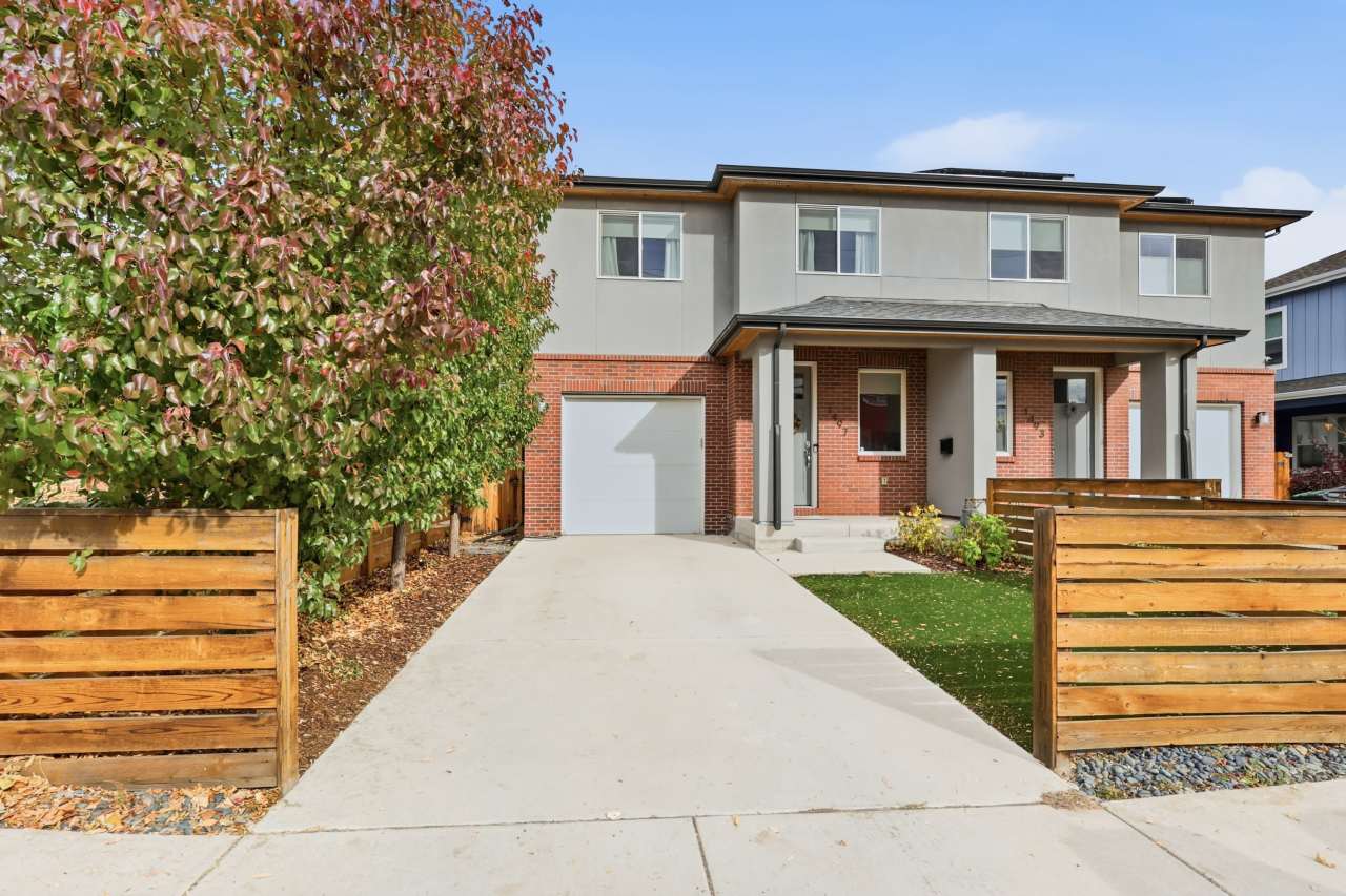 1497 West 44th Avenue