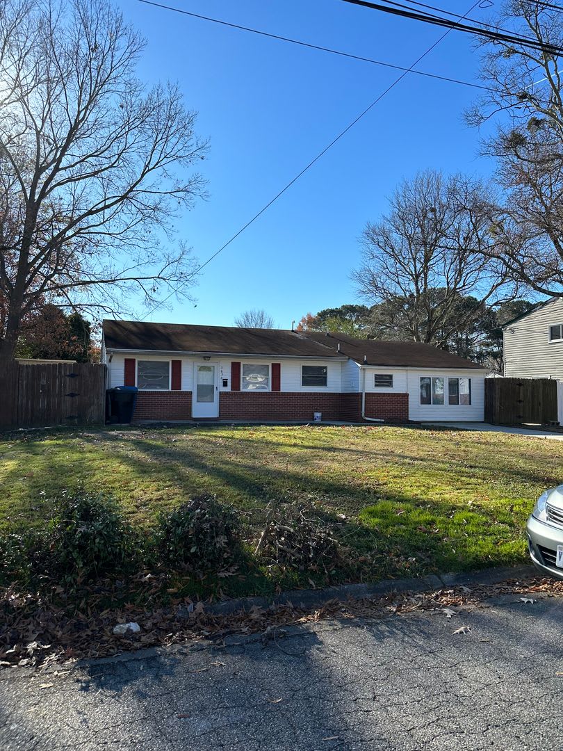 Malibu-4 Bedroom 2 Bath Single Family home