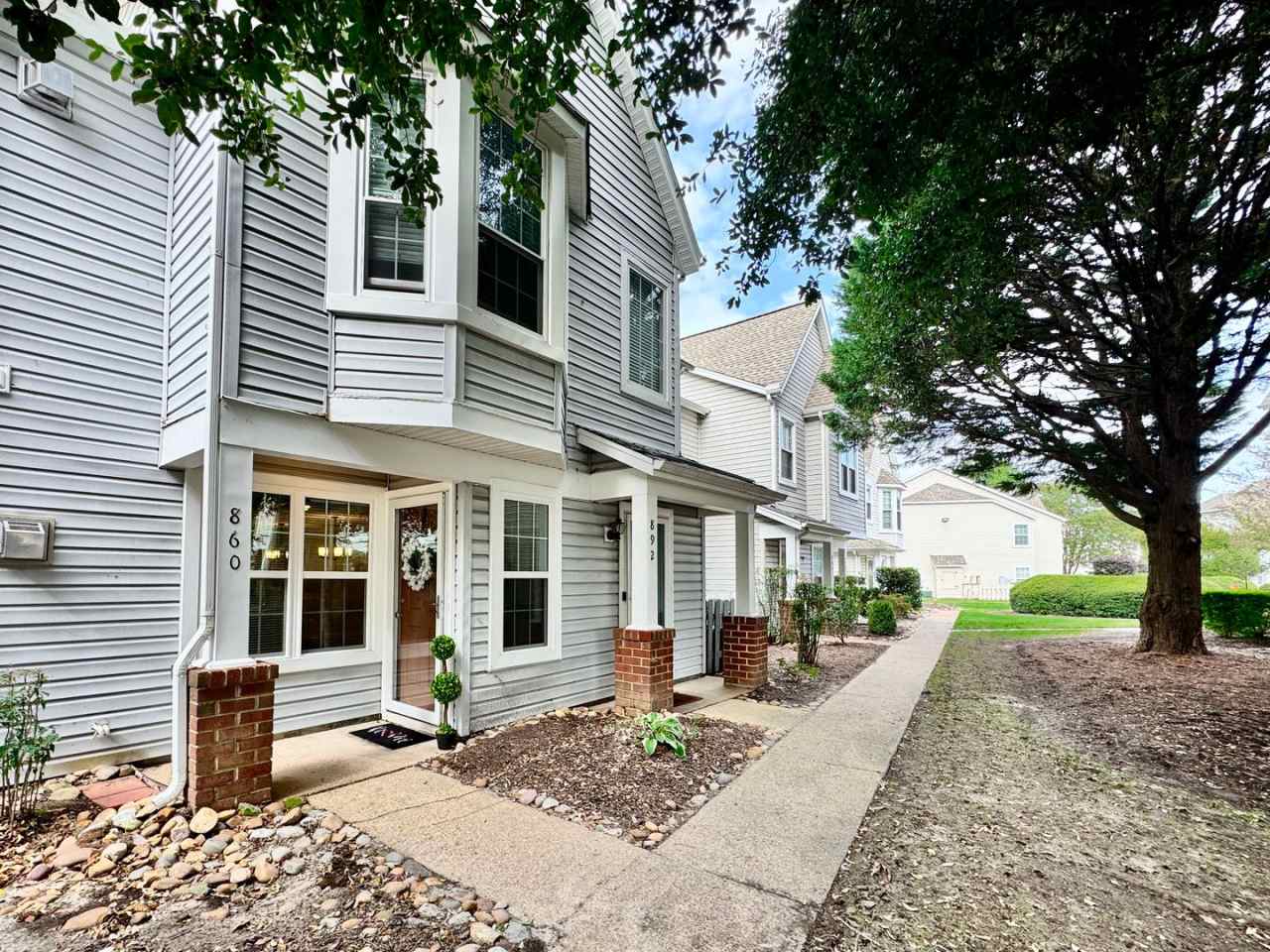 Updated 1st Floor/1-Level Condo Available NOW  Rent Includes Water, Sewer, Trash, Landscaping, Fitness Center  Pool Access!