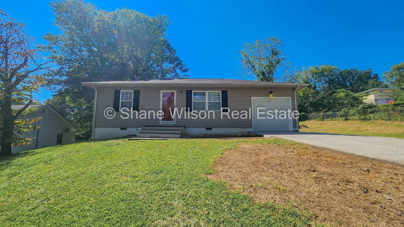 1005 Mountain View Drive