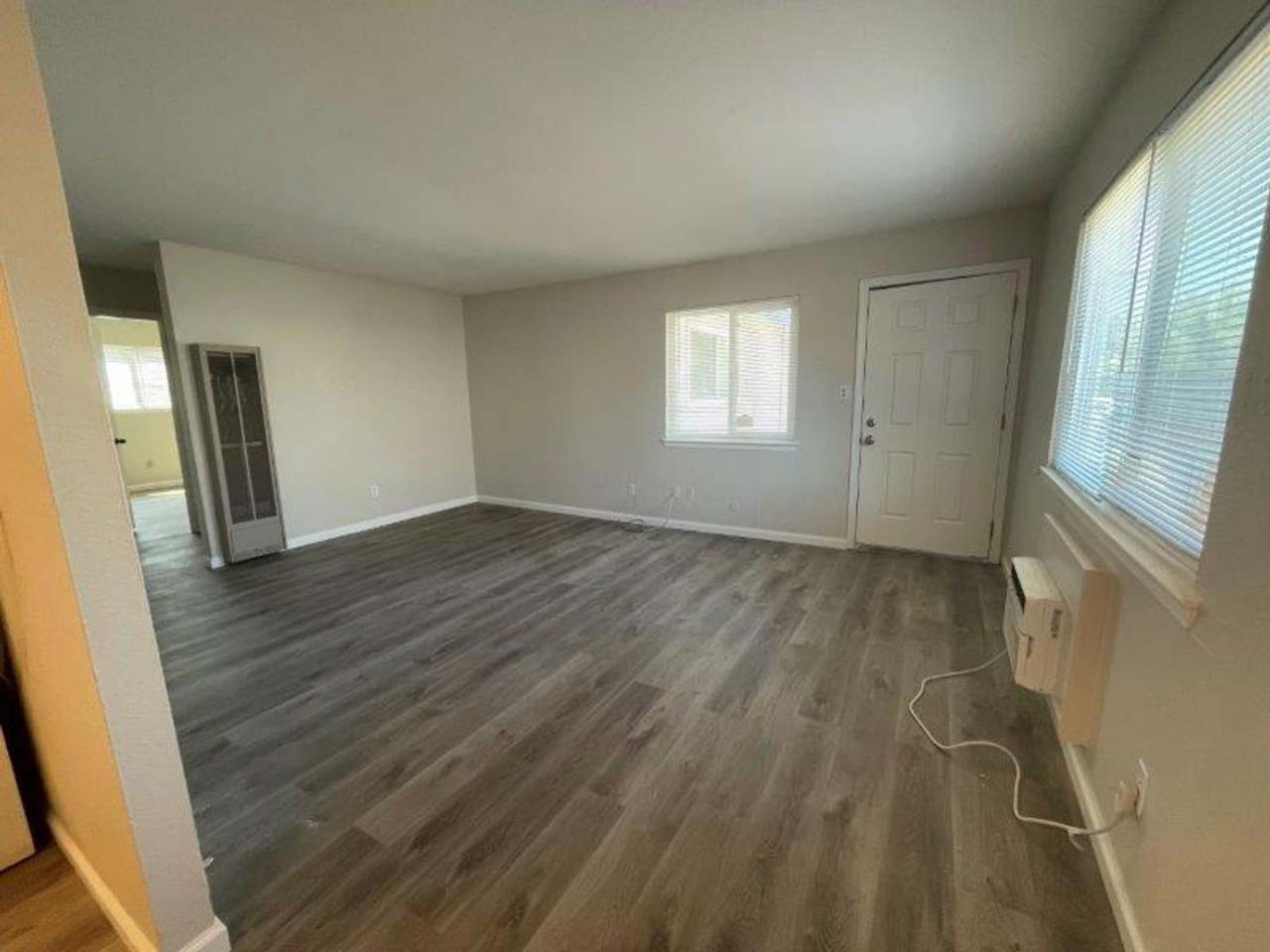 2 Bedroom Walking Distance to Mather Air Force Base