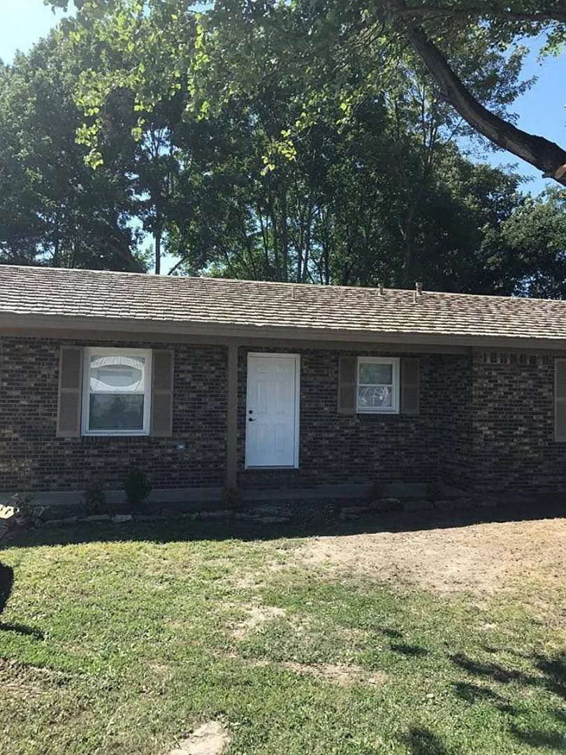 1617 West Washington Avenue