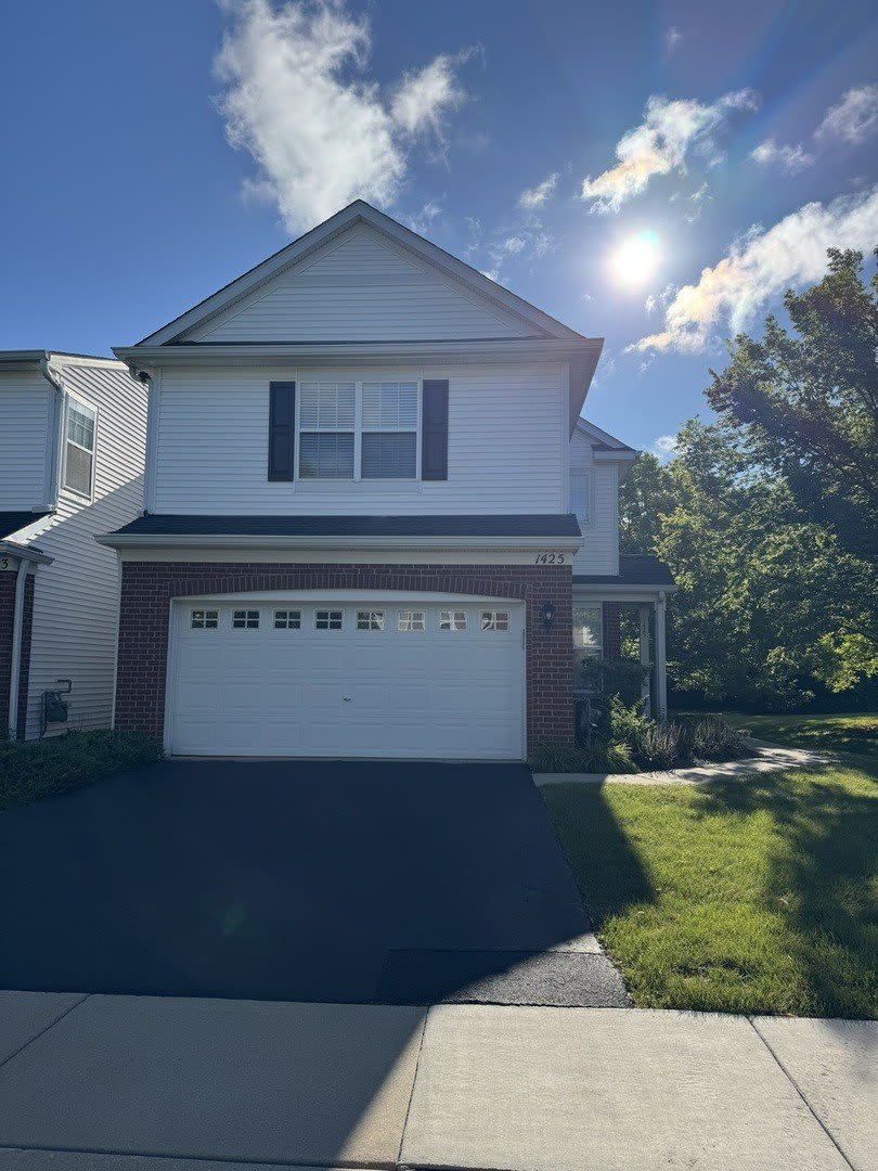 1425 MILLBROOK Drive