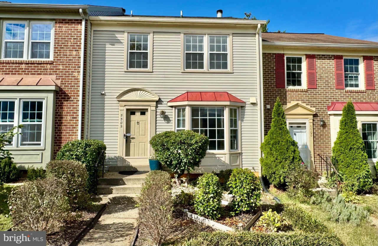 5502 LAKEWHITE Court