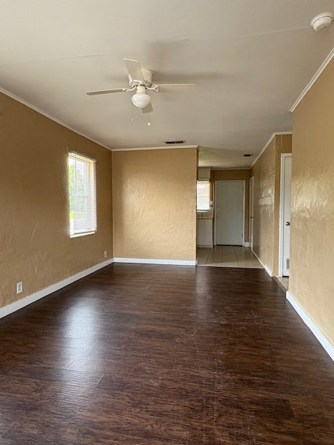 305 West Main Street -5