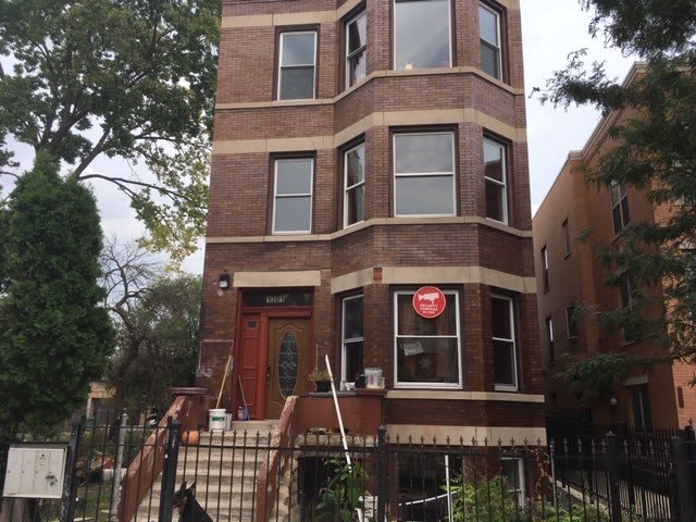 1301 S Fairfield Avenue