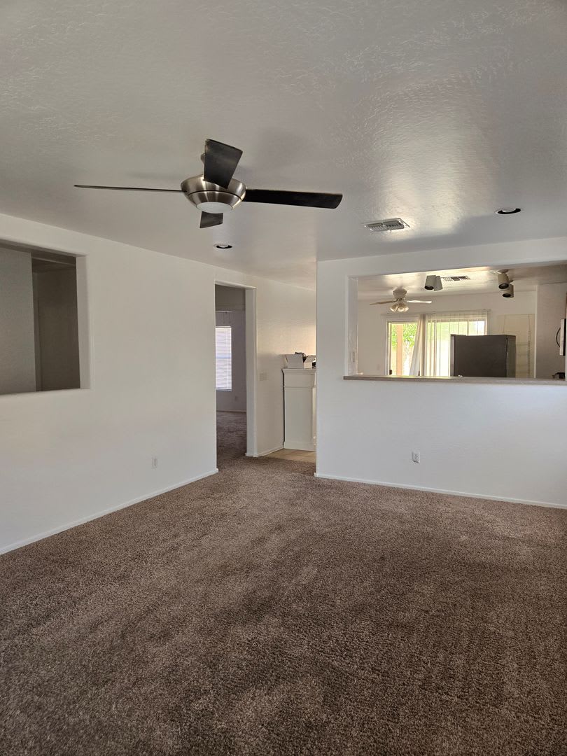 2 Bedroom, 2 Bath Available Now!