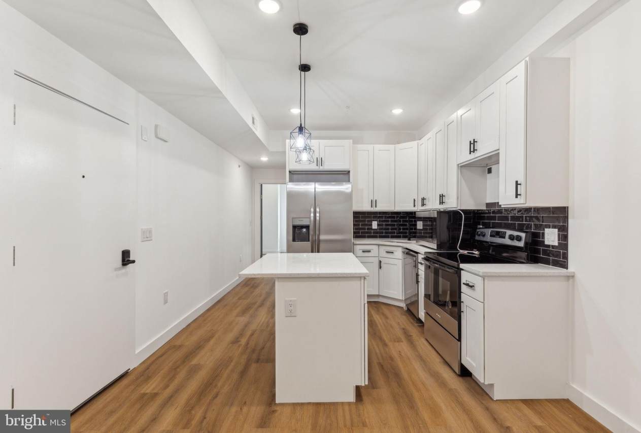 2616 N 11TH STREET