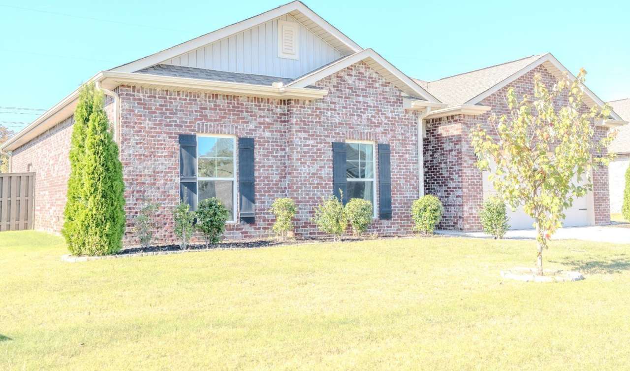 14145 Lannister Lane