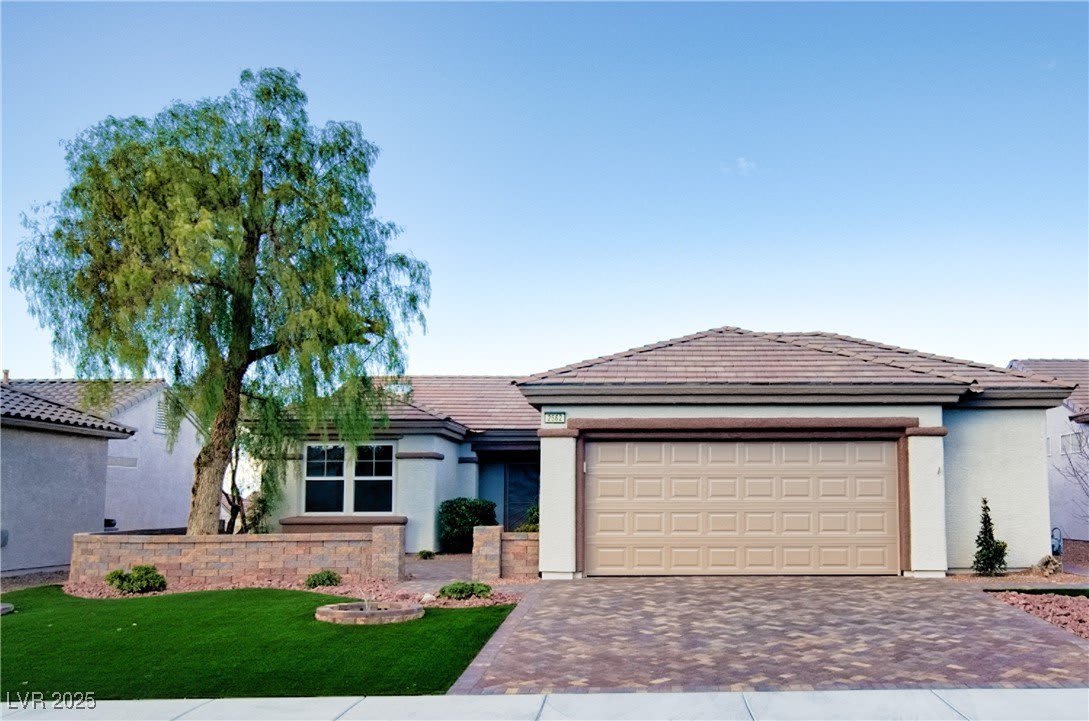 2562 Youngtown Avenue