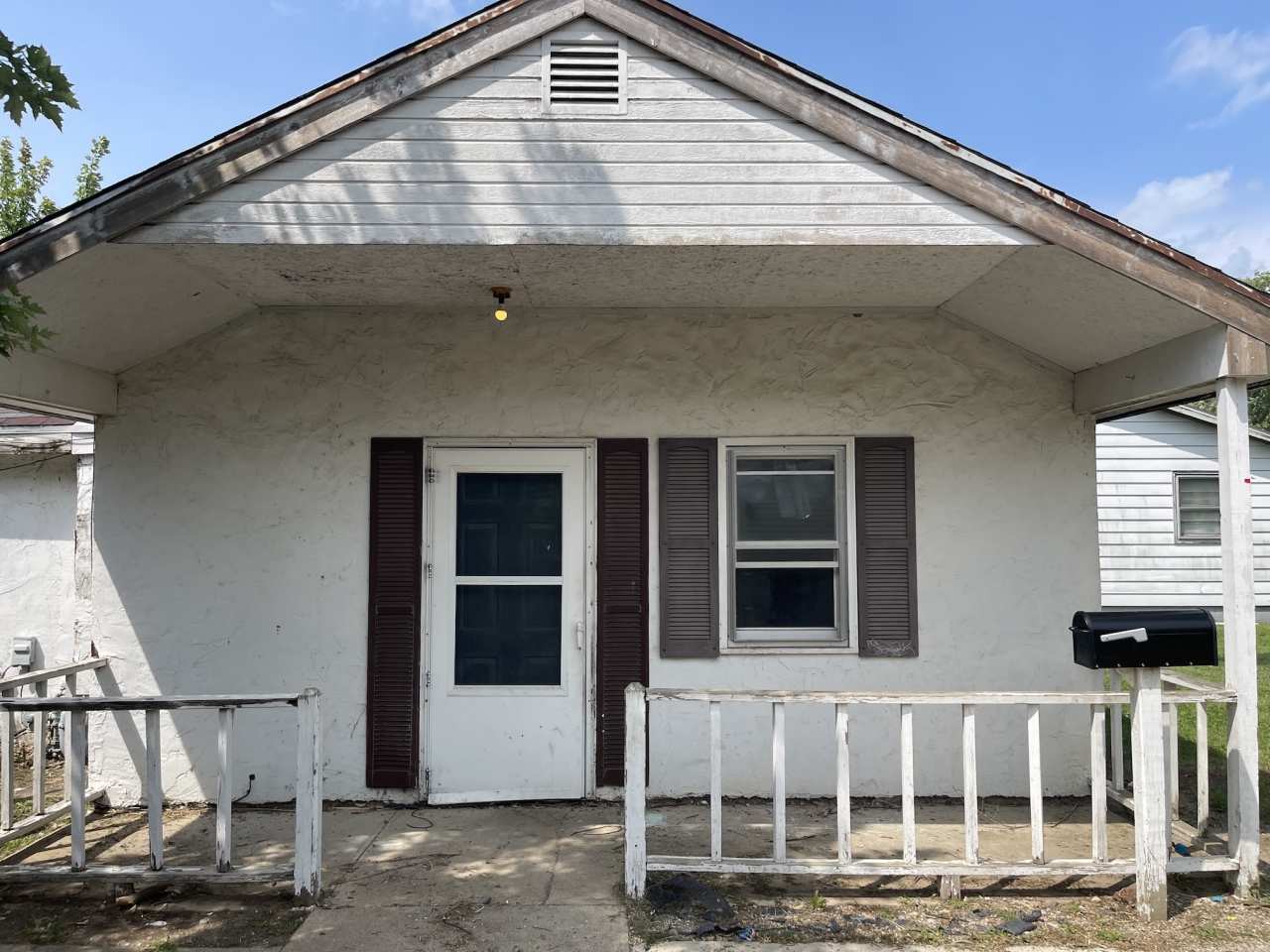 214 N California Ave